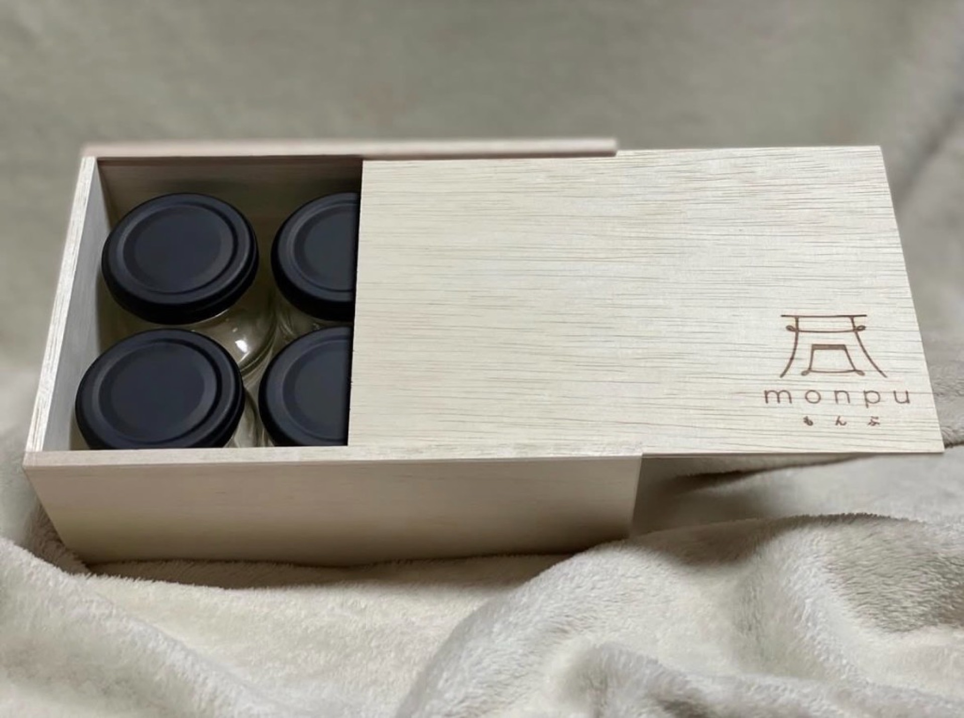 もんぷ ギフトボックス
